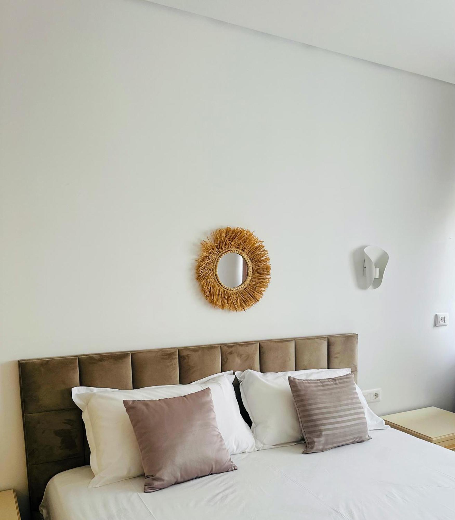 Vlorë Madalin Seaside Apartment מראה חיצוני תמונה